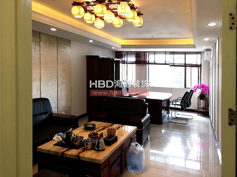 辦公室裝修設(shè)計,經(jīng)理室裝修設(shè)計.jpg 辦公室裝修設(shè)計,經(jīng)理室裝修設(shè)計.jpg