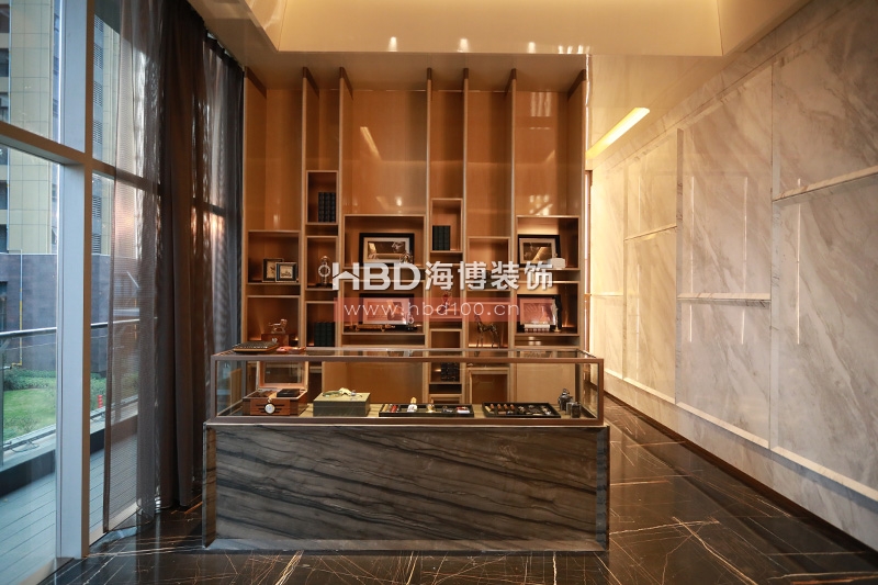 廣州售樓中心裝修設(shè)計.jpg 廣州售樓中心裝修設(shè)計.jpg