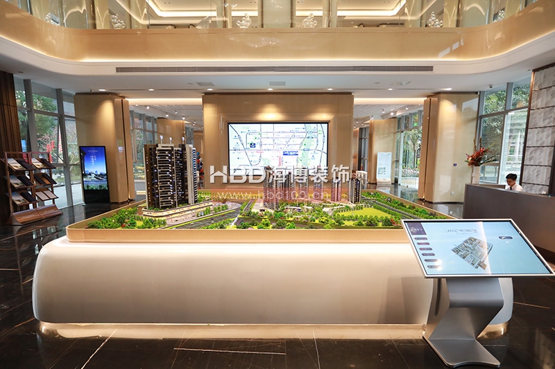 廣州售樓中心裝修設(shè)計.jpg 廣州售樓中心裝修設(shè)計.jpg